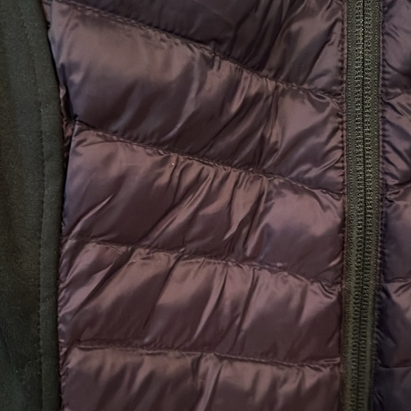 32 Degrees Heat lightweight puffer coat for women. Size S - Picture 3 of 6